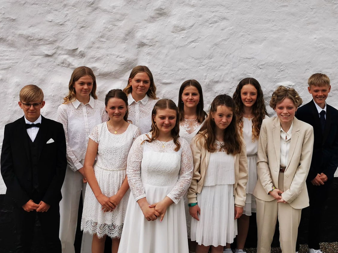 Ikon der symboliserer konfirmation i kirken
